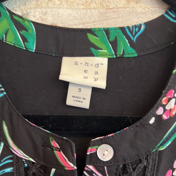 A New Day Blouse - Picture 4 of 7